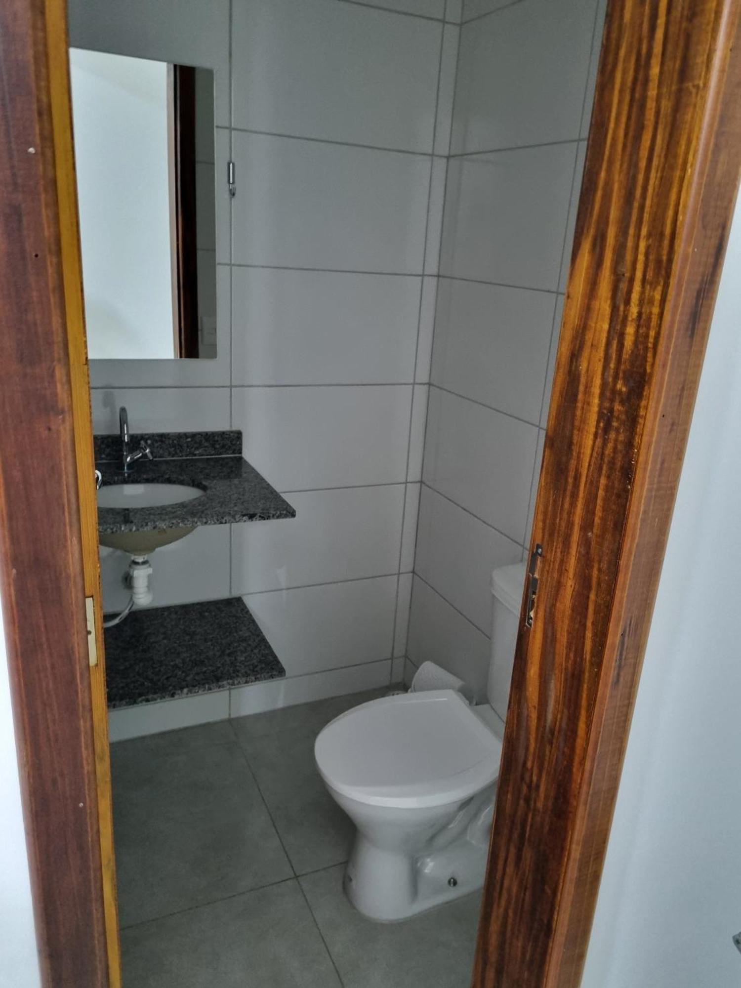 Apto Novo 400m Da Enseada *